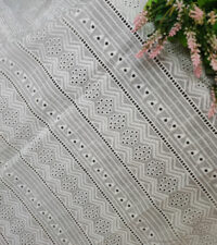 Tune Into Trends Cotton Fabric Design No 517b