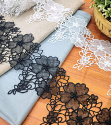 Dainty And Delicate Floral Guipure Lace No 695a