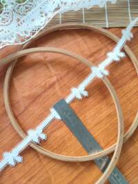 Bow Edging Guipure Lace No 733