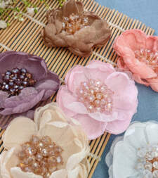 Crushed Organza With Net Flowers Item No 773a