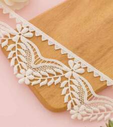 Monochrome Guipure 4 Series Lace No 598