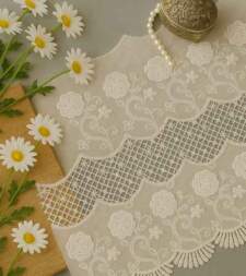Interlaced Floral Statement Hakoba Lace No 825