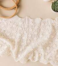 3D Daisy Hakoba Statement Lace No 840