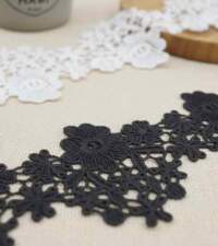Floral Design Guipure Lace No 871a