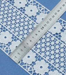 Fancy Floral Guipures 3 Lace No 845a