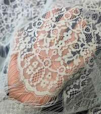 Silver GreyChantilly Lace Piece No 923b