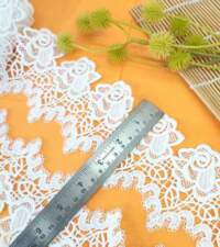 Fancy Floral Guipures 6 Lace No 848d