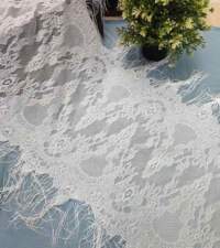 Chantilly Lace Piece With Tassels Lace No 935
