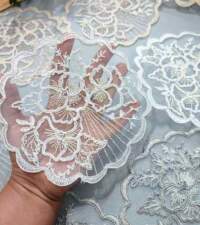 Encased Florals Turkish Cord Lace No 951d