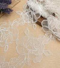 Rose Design Outline Cord Lace No 975b