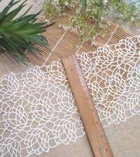Lattice Love Guipure lace No 990d