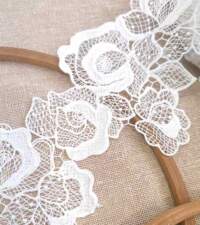 Rose Design Corded Guipure Lace No 989a