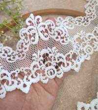 Vintage Guipure Lace No 987c