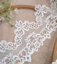 Vintage Guipure Lace No 987b