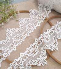 Vintage Guipure Lace No 987a