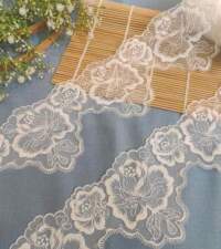 Dainty Floral Net Lace No 113a