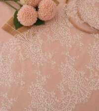 Floral Scallops Statement Chantilly Lace 123