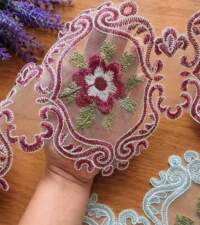 Vintage Mirror Design Cord Lace No 135b